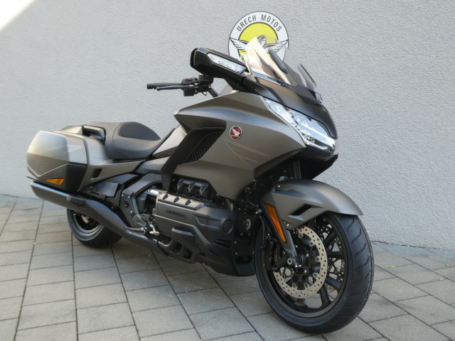 HONDA GL 1800 Gold Wing DCT Touring Neufahrzeug HONDA GL 1800 Gold Wing DCT Touring Neufahrzeug
