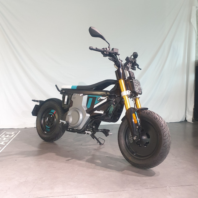 BMW CE 02 Highline Scooter Modèle démo