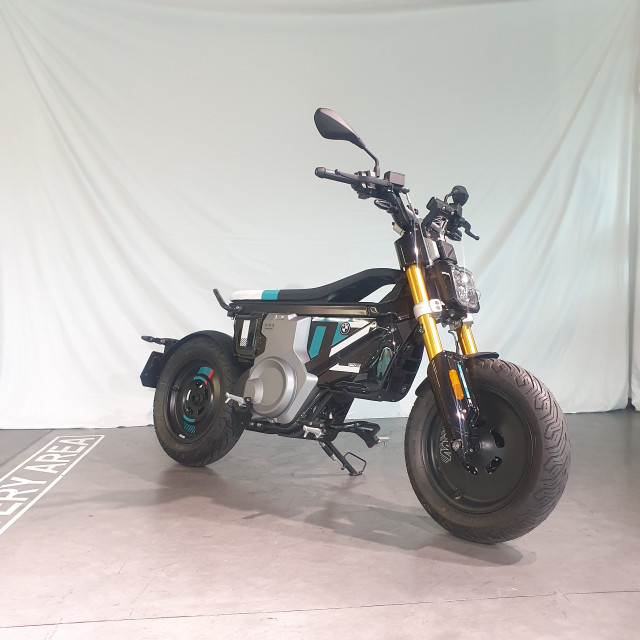 BMW CE 02 Highline Scooter Modèle démo