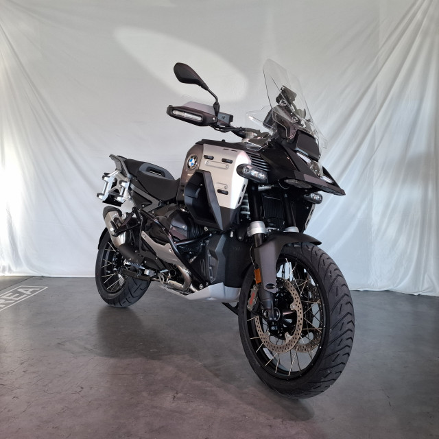 BMW R 1300 GS Adventure ASA Enduro Vorführfahrzeug