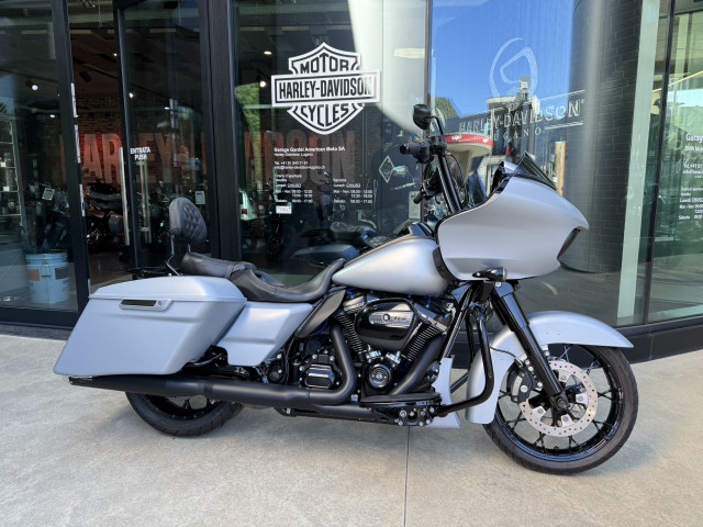 HARLEY-DAVIDSON FLTRXS 1868 Road Glide Special 114 Touring Occasion