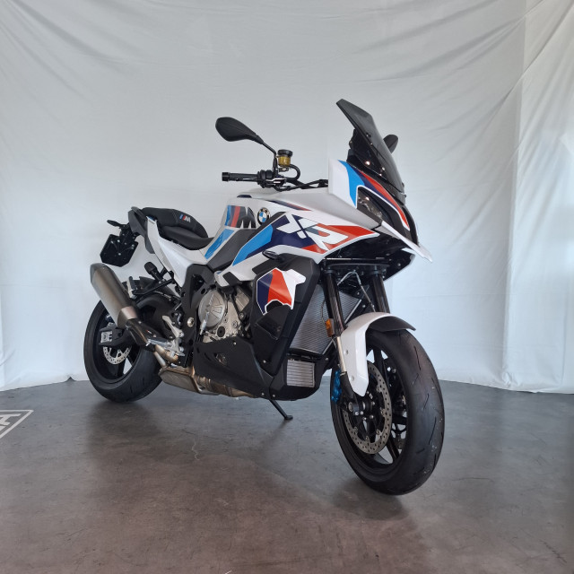 BMW M 1000 XR Touring Neufahrzeug
