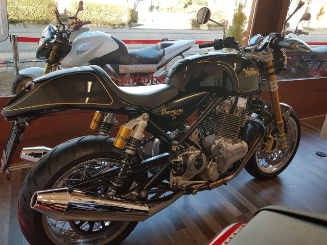 Norton 900 store commando