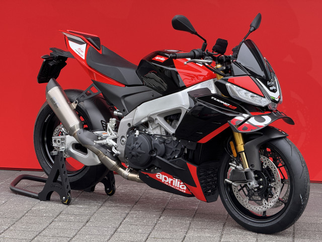 APRILIA Tuono V4 1100 Factory SE-09 SBK Naked Neufahrzeug