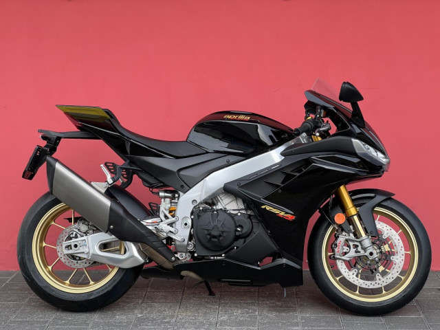APRILIA RSV4 1100 Factory Sport Neufahrzeug
