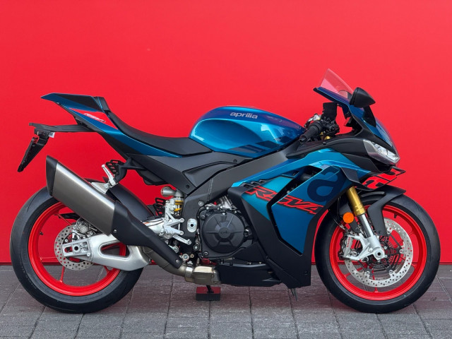 APRILIA RSV4 1100 Sport Vorführfahrzeug APRILIA RSV4 1100 Sport Vorführfahrzeug