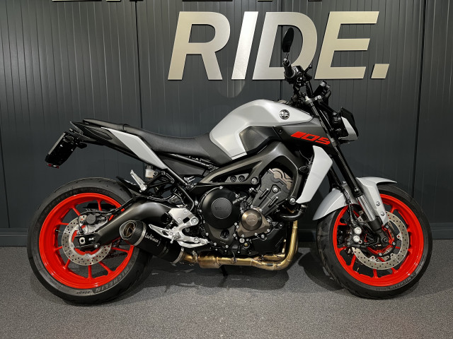 YAMAHA MT-09 Naked Occasion