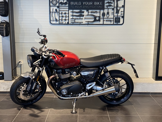 TRIUMPH Speed Twin 1200 Retro Neufahrzeug