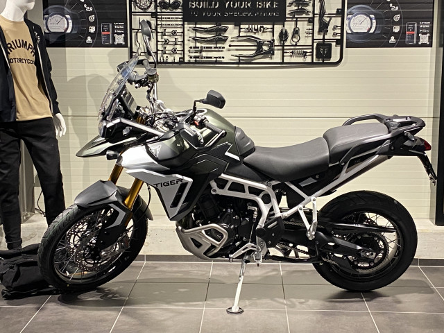 TRIUMPH Tiger 900 Rally Pro Enduro Moto neuve