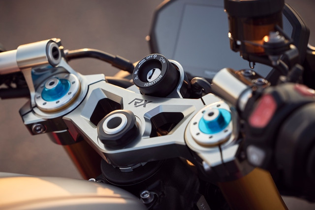 TRIUMPH Street Triple 765 RX Naked Neufahrzeug