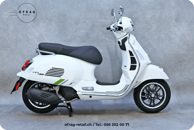 PIAGGIO Vespa GTS 125 Super Tech Roller Neufahrzeug