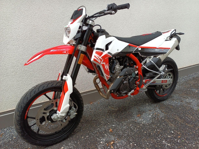 SWM SM 125 R Supermoto Neufahrzeug