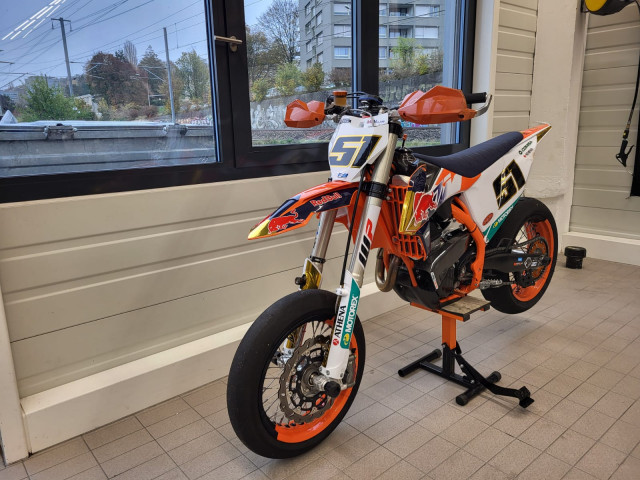 Buying a motorcycle KTM 450 Supermoto motorcycle for sale