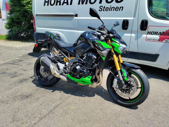 KAWASAKI Z 900 Naked Neufahrzeug