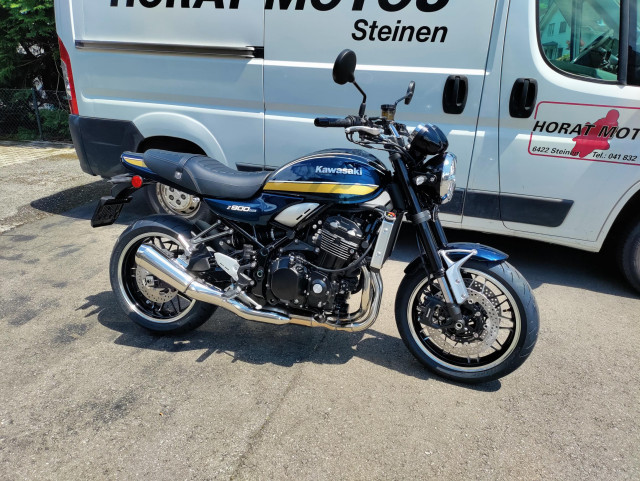 KAWASAKI Z 900 RS Retro Moto neuve