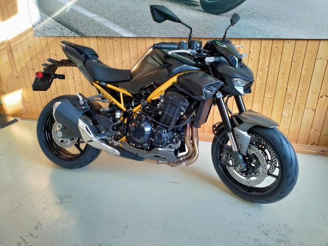 KAWASAKI Z 900 Naked Neufahrzeug