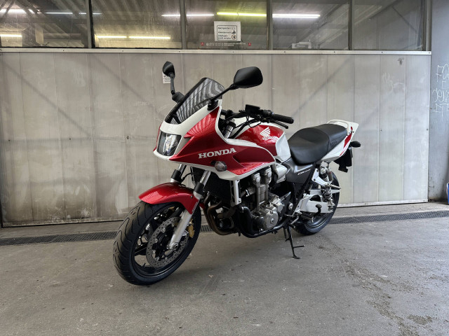 HONDA CB 1300 SA Touring Used