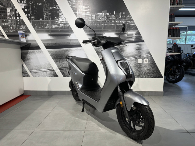 HONDA EM1 e Scooter New vehicle