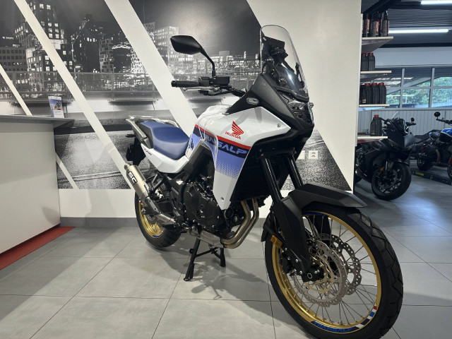 HONDA XL 750 Transalp Black Enduro Neufahrzeug