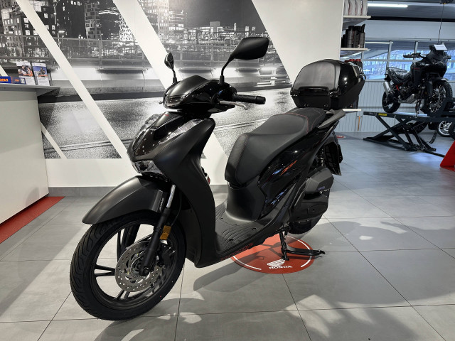 HONDA SH 125 Roller Vorführfahrzeug