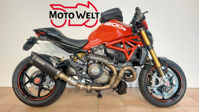 DUCATI Monster 1200 S Naked Used