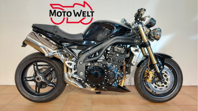 TRIUMPH Speed Triple 1050 Naked Usato