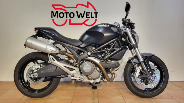 DUCATI 696 Monster Naked Usato