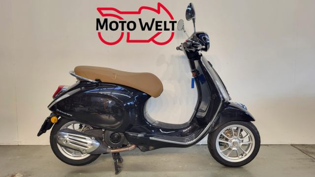 PIAGGIO Vespa Primavera 125 Roller Occasion