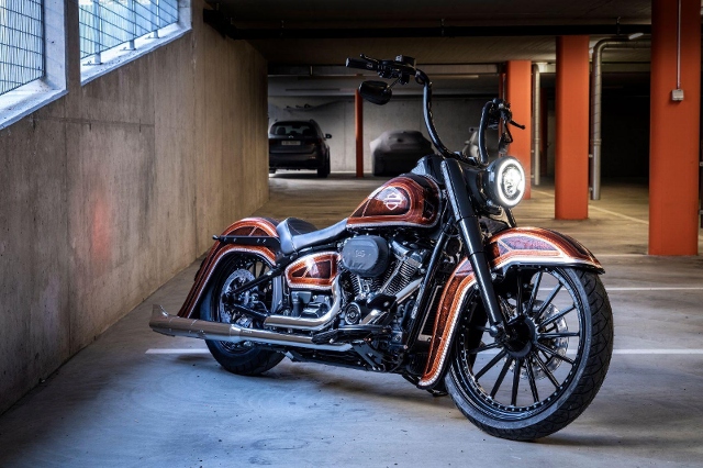 HARLEY-DAVIDSON FLHCS 1868 Softail Heritage Classic 114 Custom Neufahrzeug