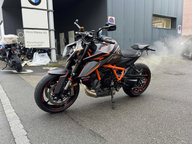 KTM 1390 Super Duke R Naked Occasion