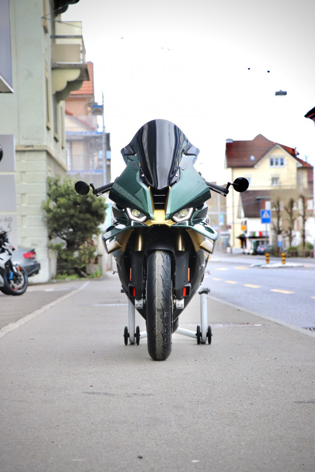 BMW S 1000 RR Sport Neufahrzeug BMW S 1000 RR Sport Neufahrzeug