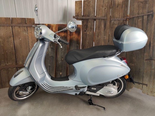 PIAGGIO Vespa Primavera 125 Roller Neufahrzeug