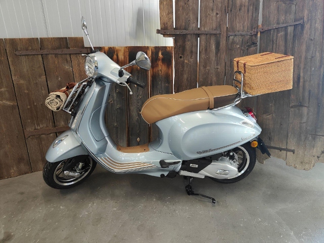 PIAGGIO Vespa Primavera 125 Scooter Moto neuve