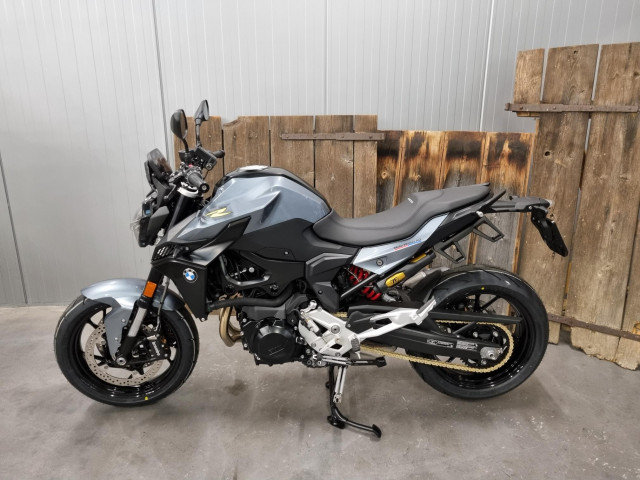 BMW F 900 R Naked Neufahrzeug