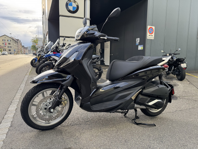 PIAGGIO Liberty 125 Roller Neufahrzeug