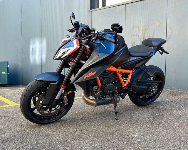 KTM 1290 Super Duke R Naked Usato