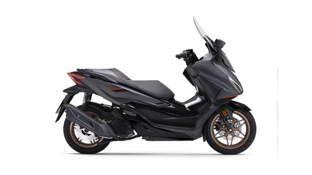 HONDA NSS 125 Forza Special Edition Roller Neufahrzeug