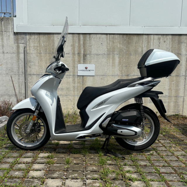 HONDA SH 125 Roller Occasion