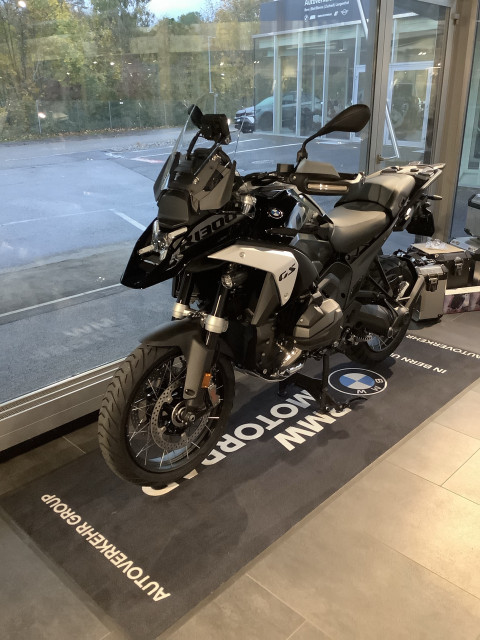 BMW R 1300 GS Triple Black Enduro Neufahrzeug