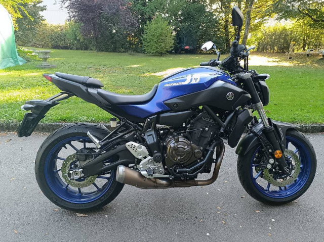 YAMAHA MT-07 Naked Usato