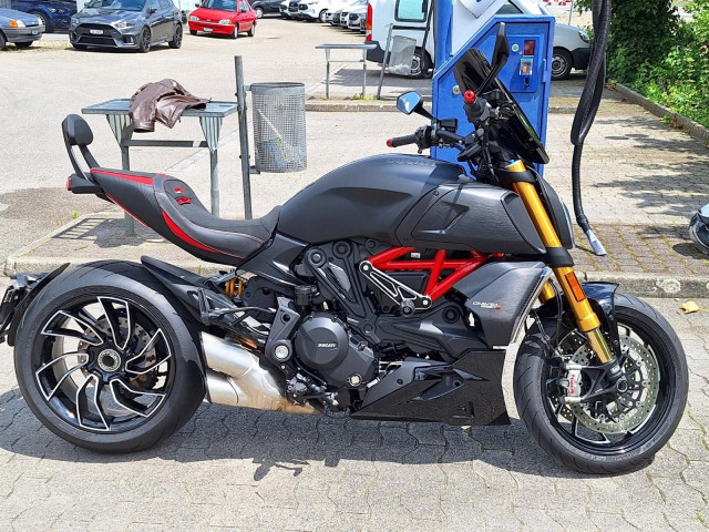 DUCATI Diavel 1260 Lamborghini Naked Occasion