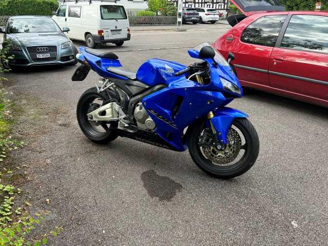 HONDA CBR 600 RR Sport Used