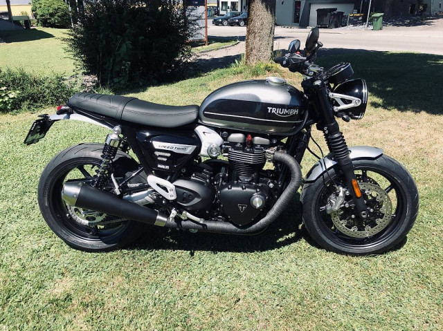 TRIUMPH Speed Twin 1200 Retro Occasion