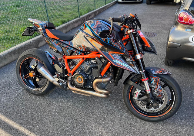 KTM 1290 Super Duke R Naked Occasion