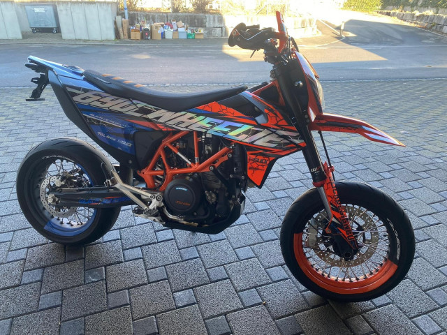 KTM 690 SMC R Supermoto Supermoto Occasion