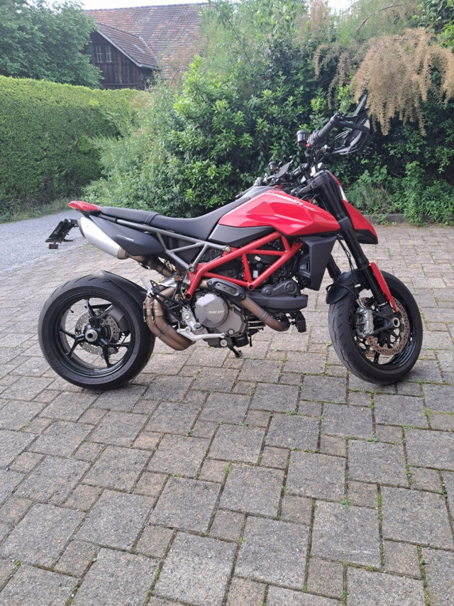 DUCATI Hypermotard 950 Naked Occasion