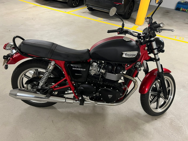 TRIUMPH Bonneville 900 Retro Occasion
