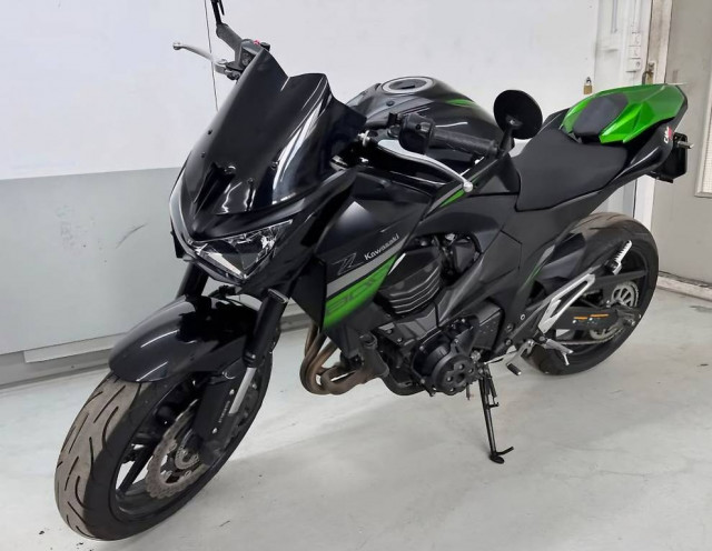 KAWASAKI Z 800 Sugomi Edition Naked Occasion