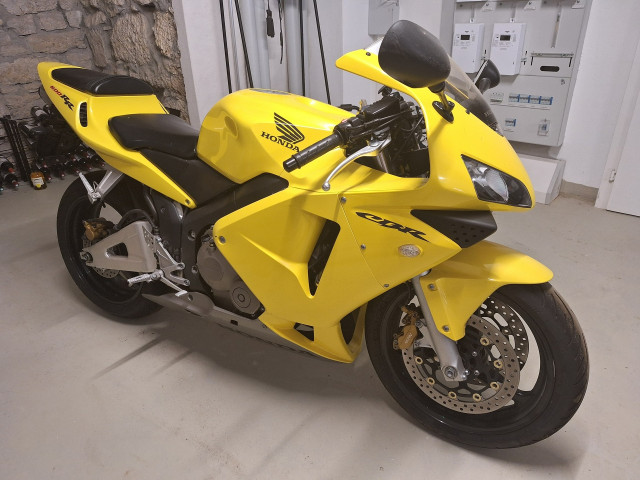 HONDA CBR 600 RR Sport Occasion