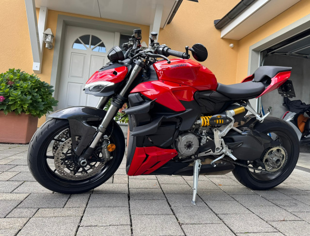 DUCATI Streetfighter 955 V2 Naked Occasion
